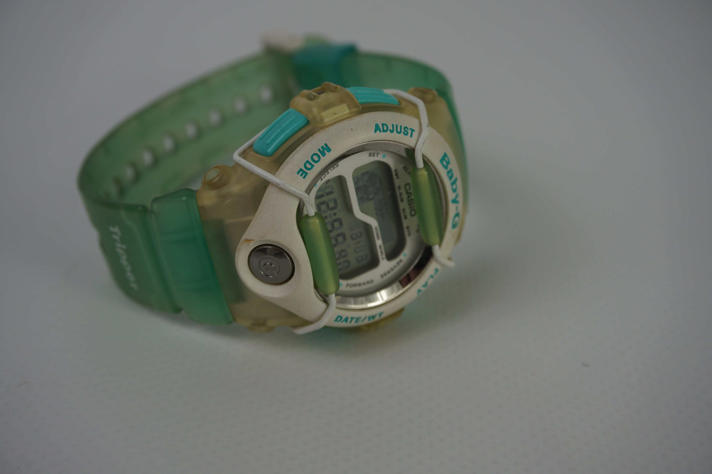 CASIO Baby-G „Tripper“ watch, adjustable size, pink and white, 8/10 condition, fully functional.