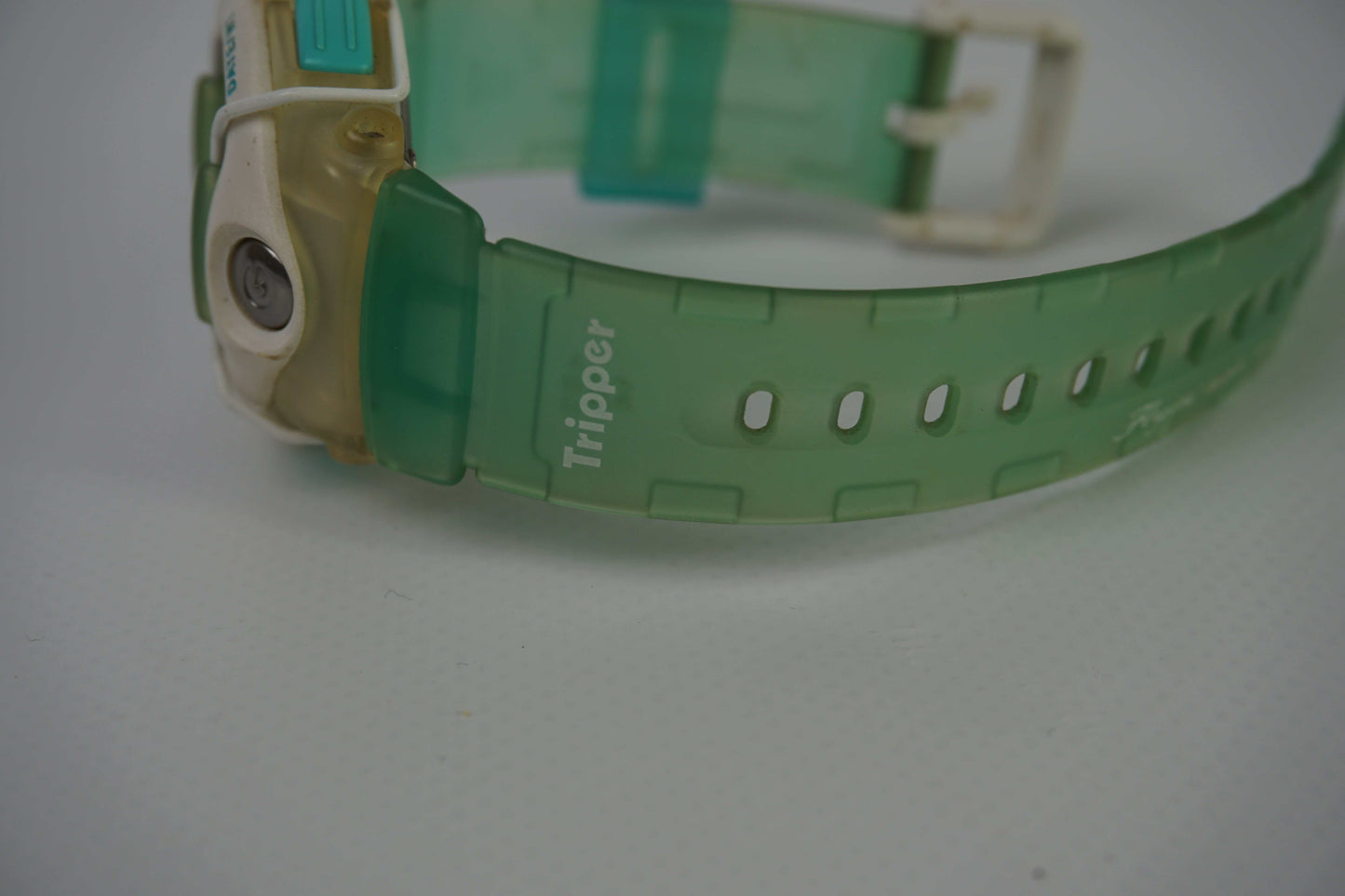 CASIO Baby-G „Tripper“ watch with adjustable size, pink and white color, in 8/10 condition, fully functional.