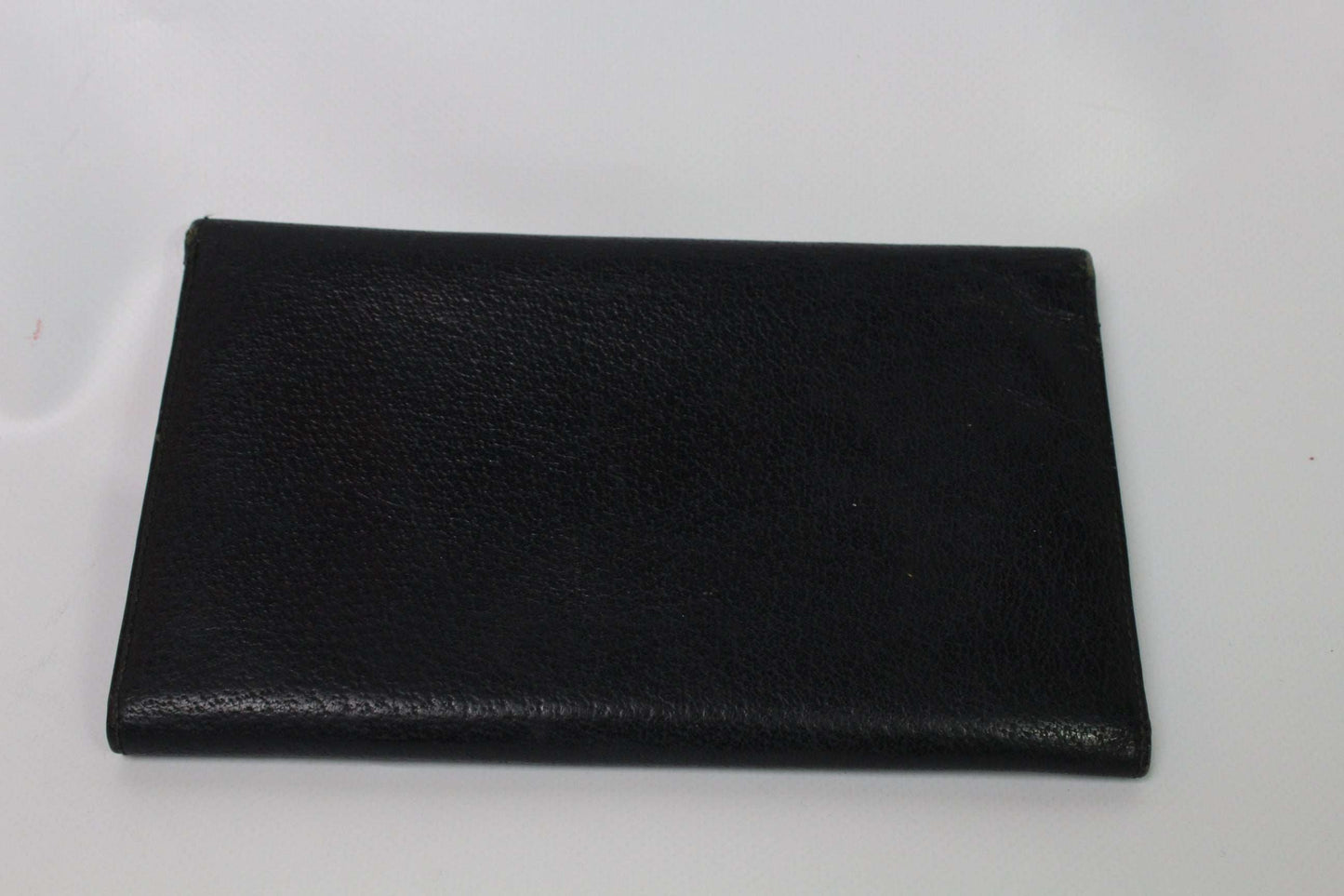 Black GUCCI Longwallet, size 21x10cm.