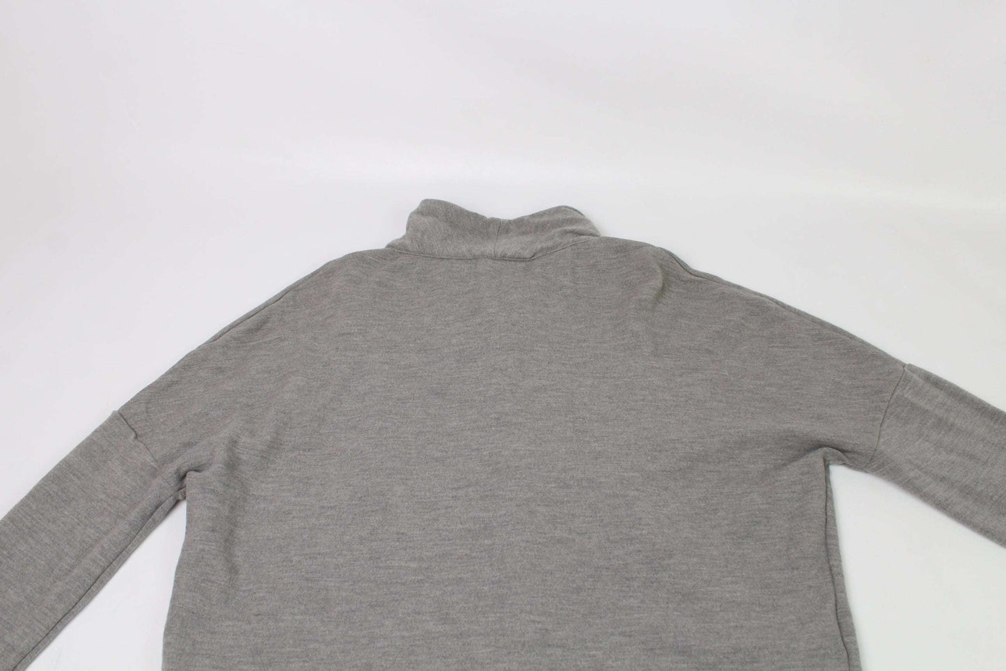 JIL SANDER Cardigan Grey, size 36, wool blend, condition 8/10, back view.