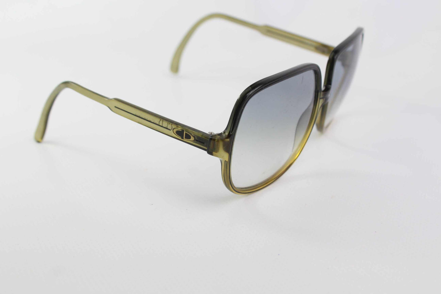 Grün DIOR Shades in onesize, gradient lenses.