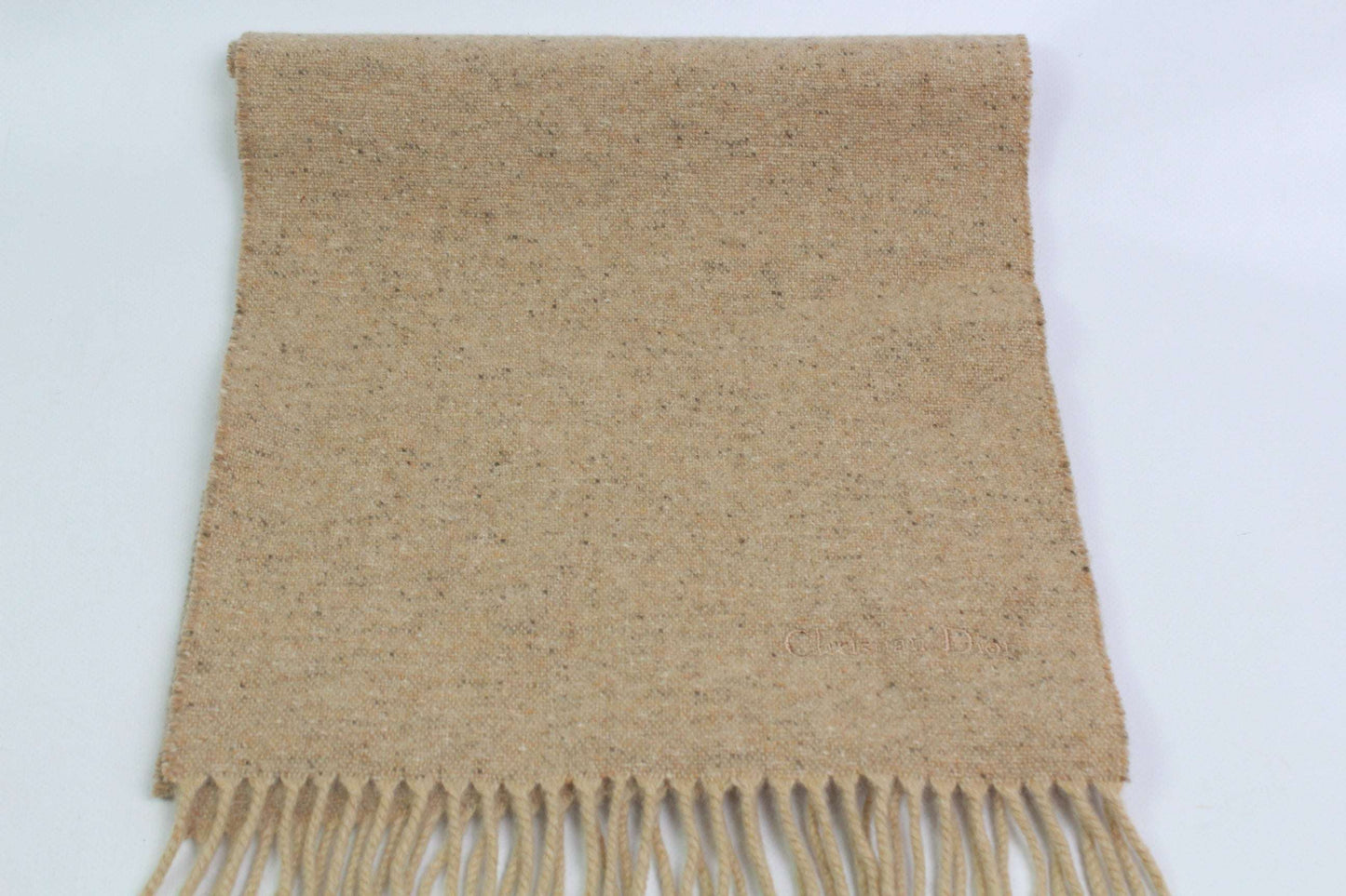 DIOR Muffler Beige, high-quality beige scarf with fringed ends, near mint condition.