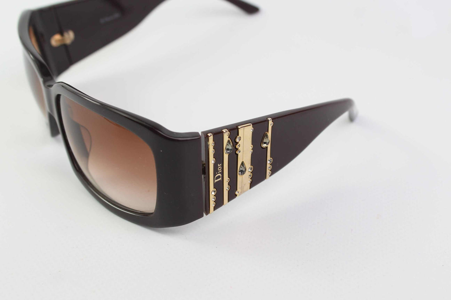 DIOR Shades Rhinestone with brown lenses and embellished arms, size onesize, 8/10 condition.