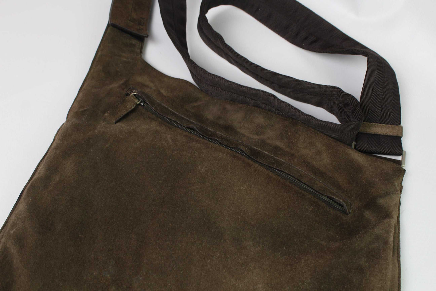 PRADA Leather Shoulderbag, crossbody, 30x20 cm, condition 8/10.