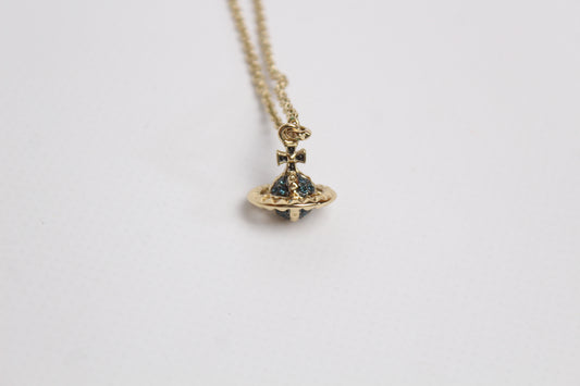 VIVIENNE WESTWOOD Necklace „Orb“ Gold