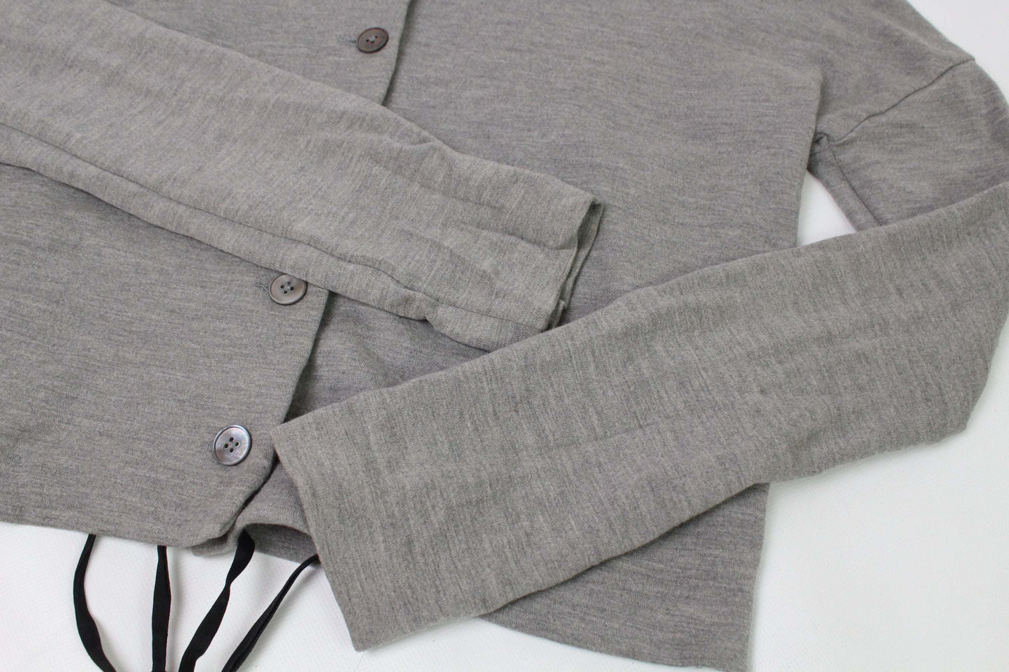 JIL SANDER Grey Cardigan made of 99% wool, size 36, with button closure.