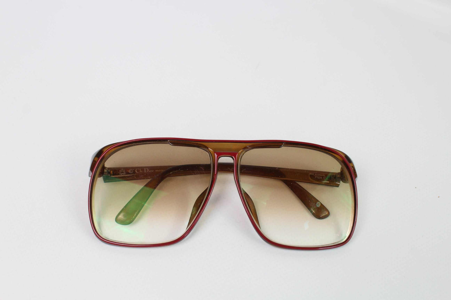Blue DIOR shades, onesize, plastic material, sunglasses with slight wear.