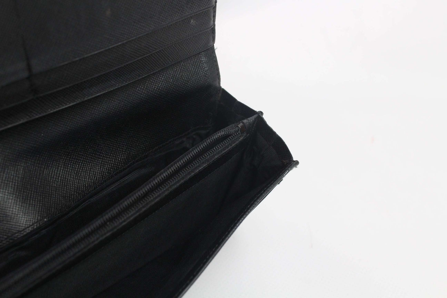 PRADA Longwallet Black, canvas material, size 21x10cm, condition 8/10, black color.