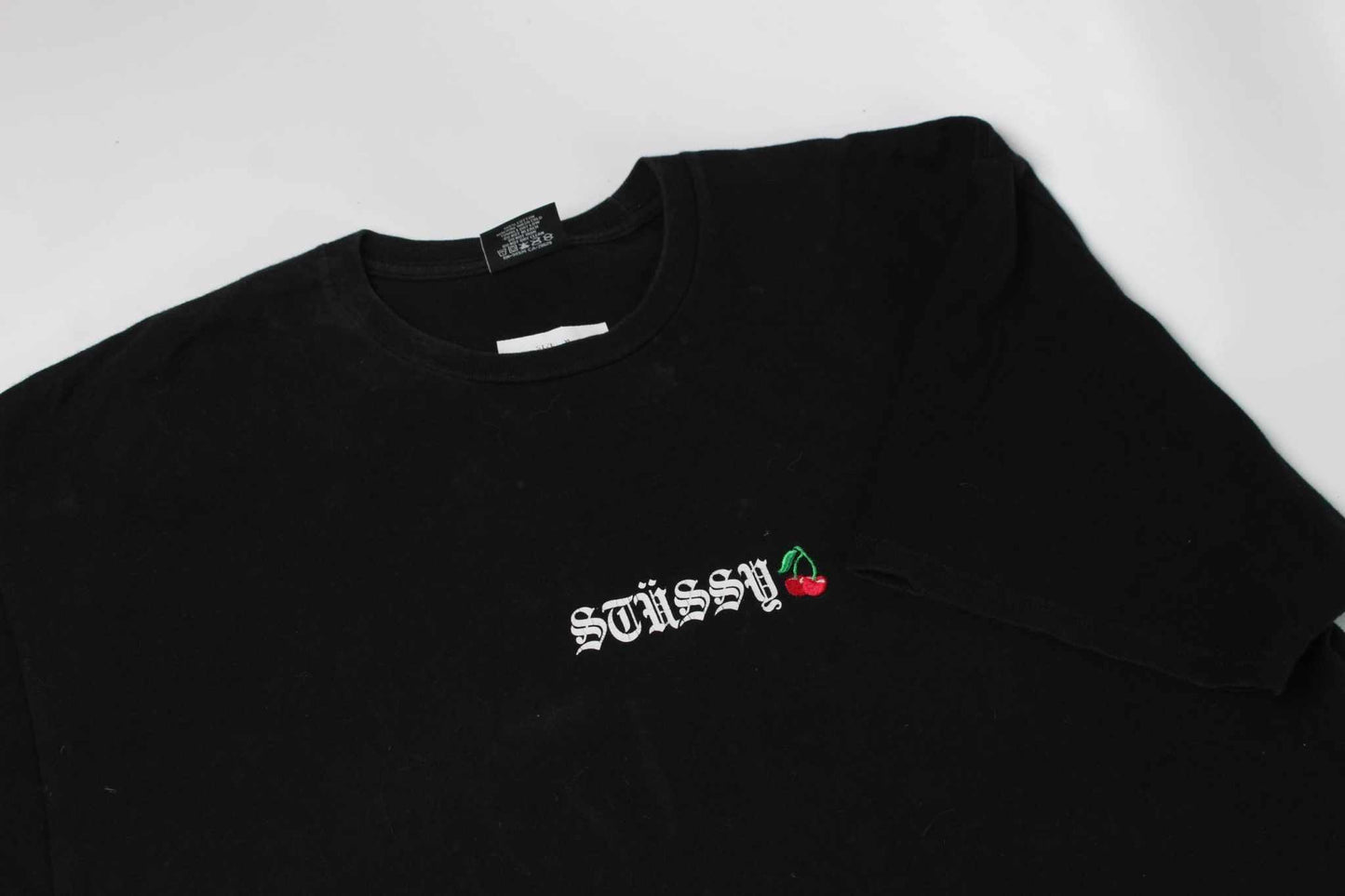 STÜSSY Black Tee CherrySTÜSSY Black Tee Cherry | LAYZSSHOP | Stüssy