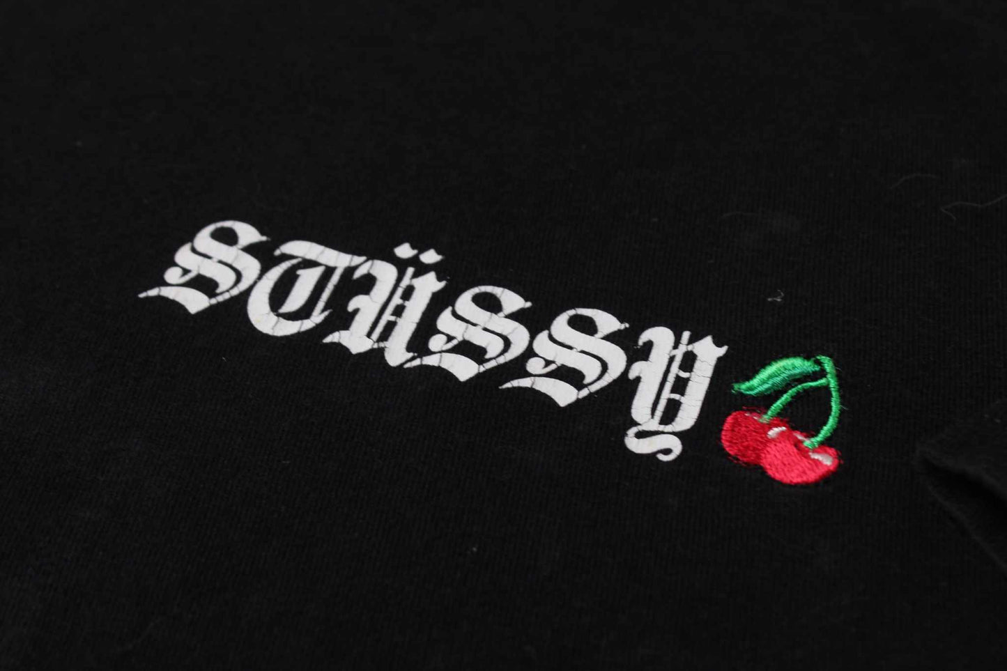 STÜSSY Black Tee CherrySTÜSSY Black Tee Cherry | LAYZSSHOP | Stüssy