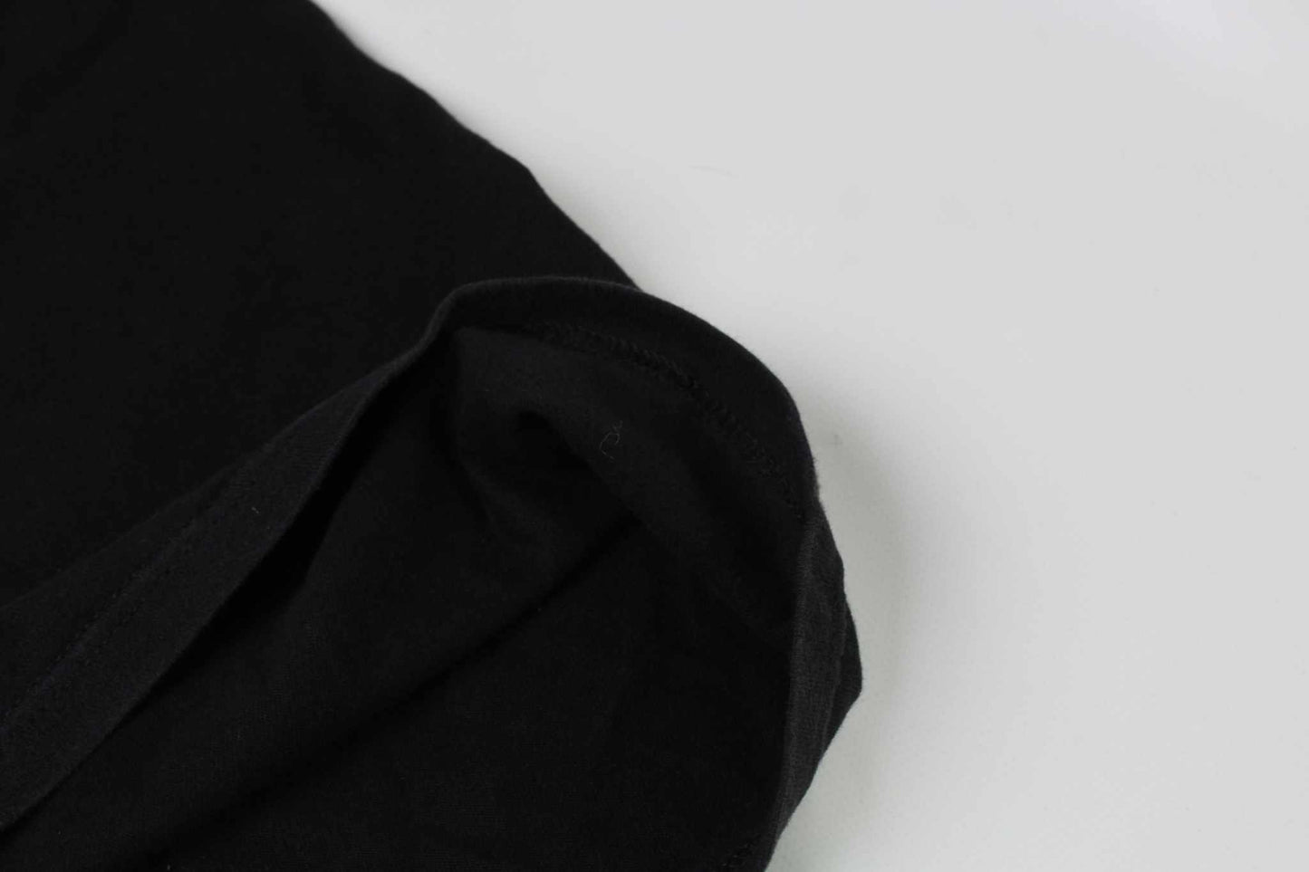 STÜSSY Black Tee CherrySTÜSSY Black Tee Cherry | LAYZSSHOP | Stüssy