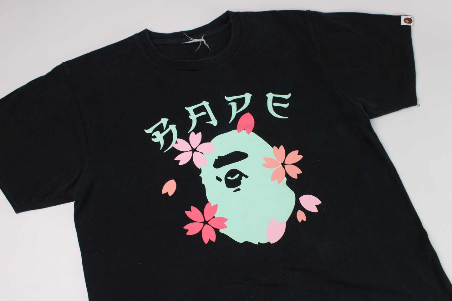 BAPE Sakura Tee Black SS19BAPE Sakura Tee Black SS19 | LAYZSSHOP | Bape