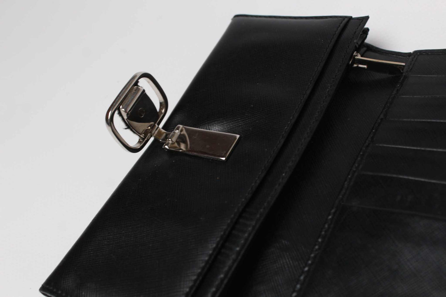 SALVATORE FERRAGAMO Longwallet Black | LAYZSSHOP | Salvatore Ferragamo