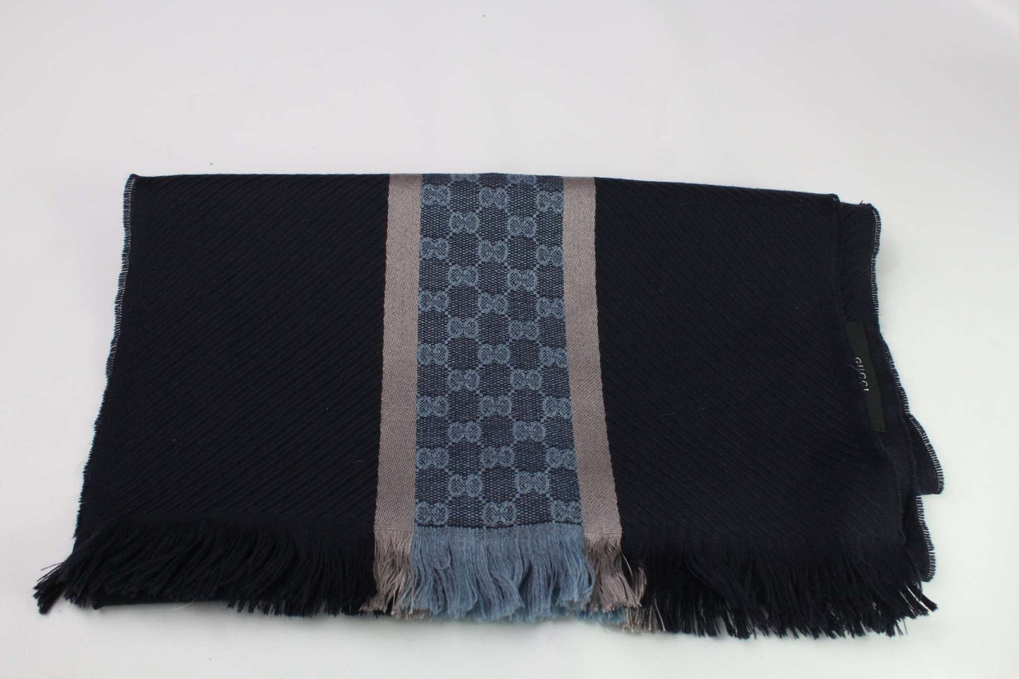 GUCCI Muffler Blue with monogram pattern, approximately 170cm, condition 8/10.