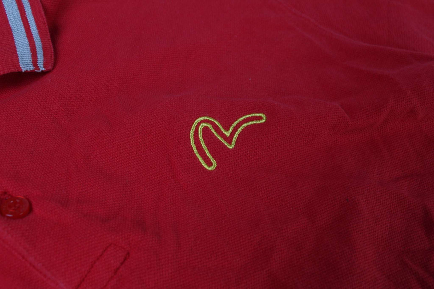Red EVISU polo shirt with embroidered logo, size M, 100% cotton, in 8/10 condition.