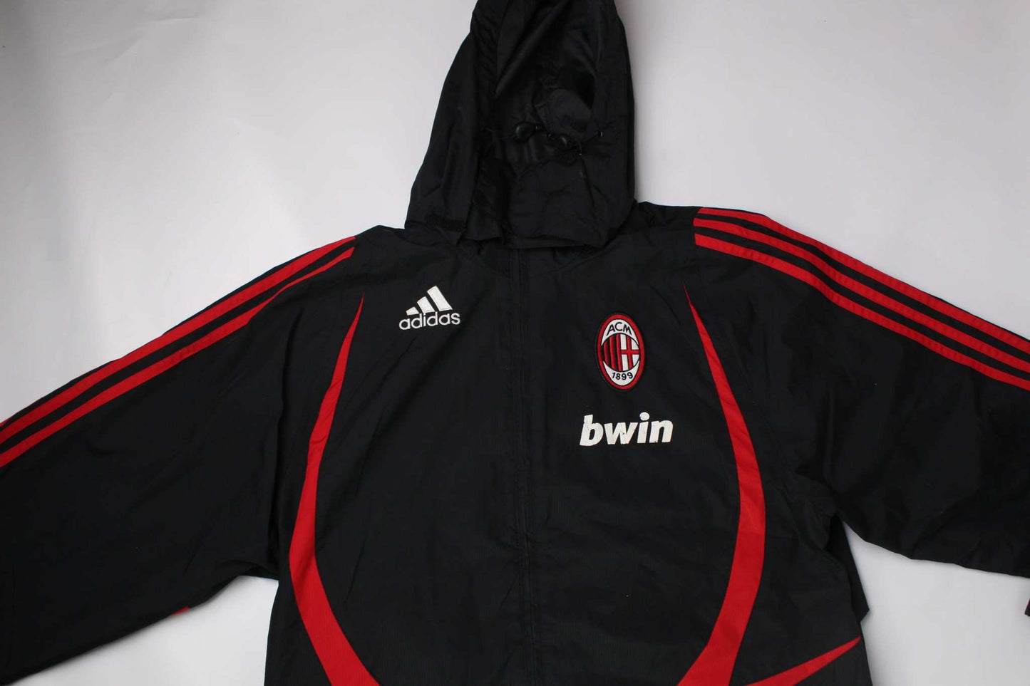 ADIDAS AC Milan Track-Jacket Black with red stripes and AC Milan logo.