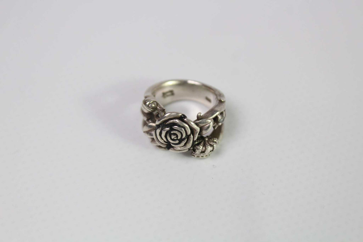 Vintage 925S rose ring in silver with rose design, size XS.