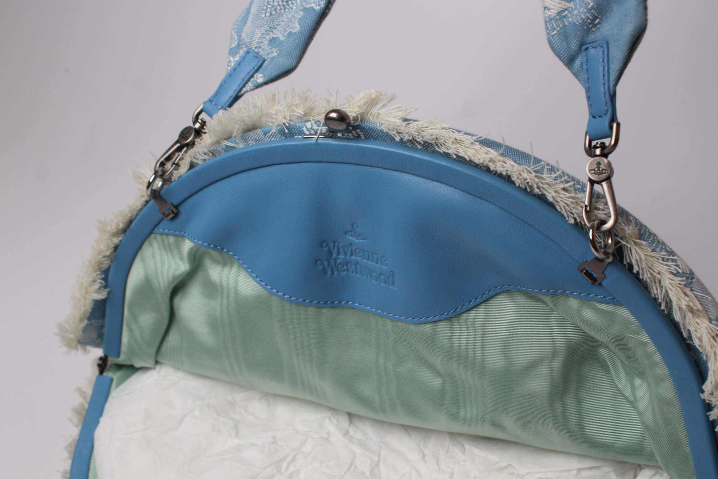 VIVIENNE WESTWOOD Victoria Frame - Clutch - Babyblue