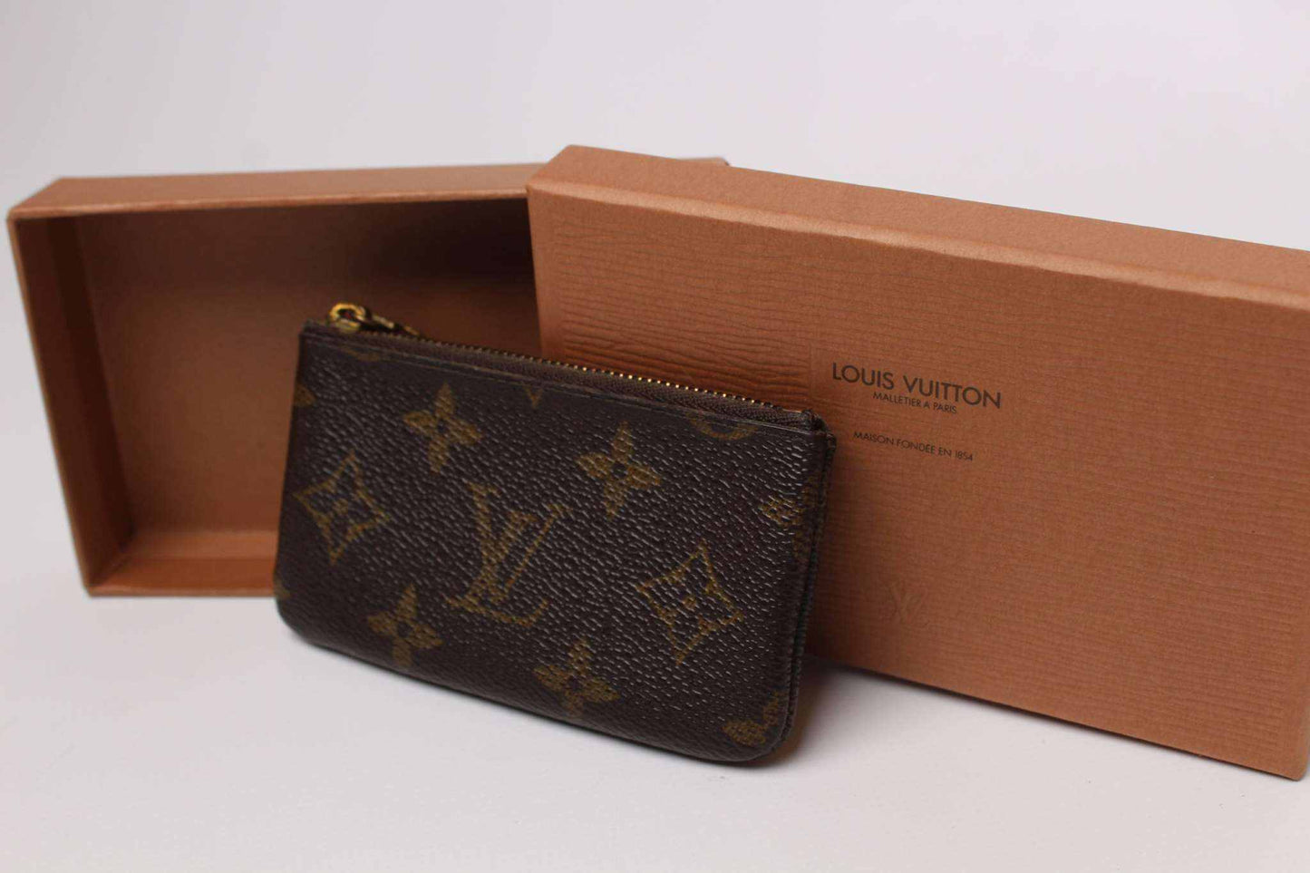 LOUIS VUITTON Keychain Monogramm with Box | LAYZSSHOP | Louis Vuitton Vintage