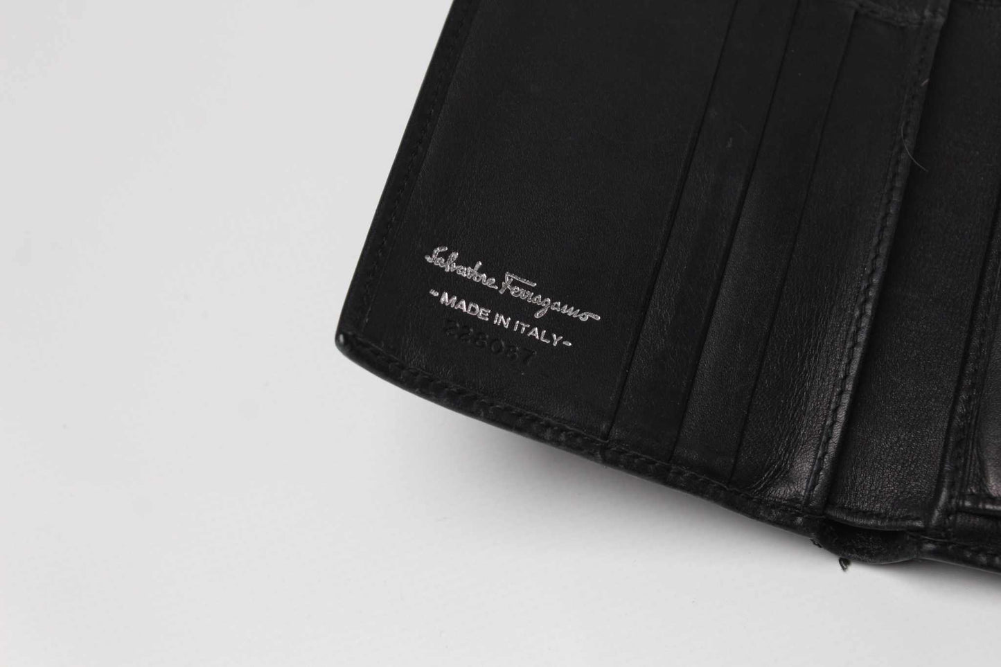 SALVATORE FERRAGAMO Wallet Black