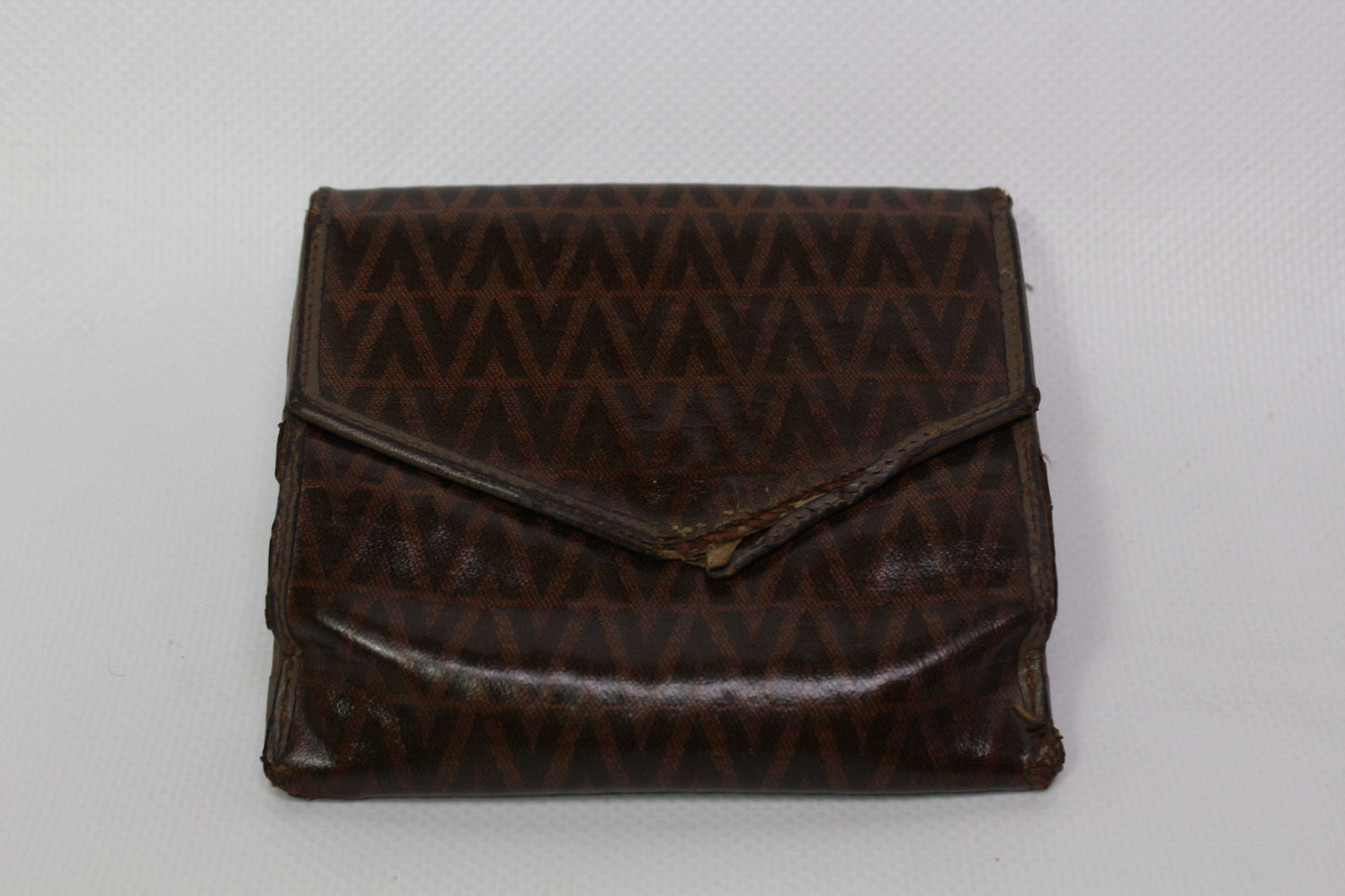 VALENTINO brown monogram wallet, size 10x10, exterior condition 6/10, interior 8/10.