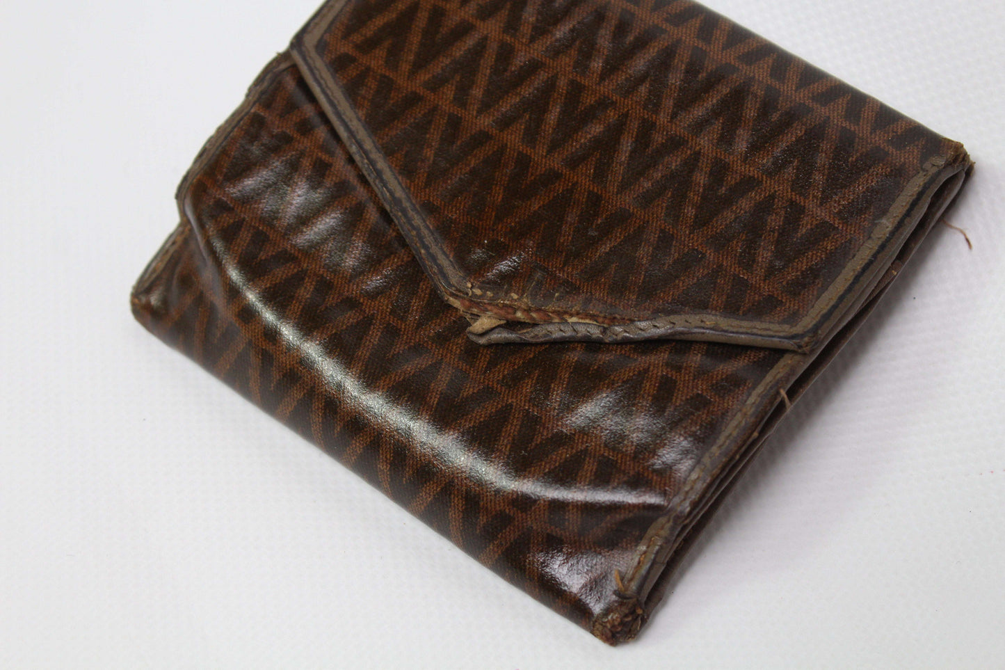 Brown Valentino wallet with monogram design, size 10x10, exterior condition 6/10, interior 8/10.