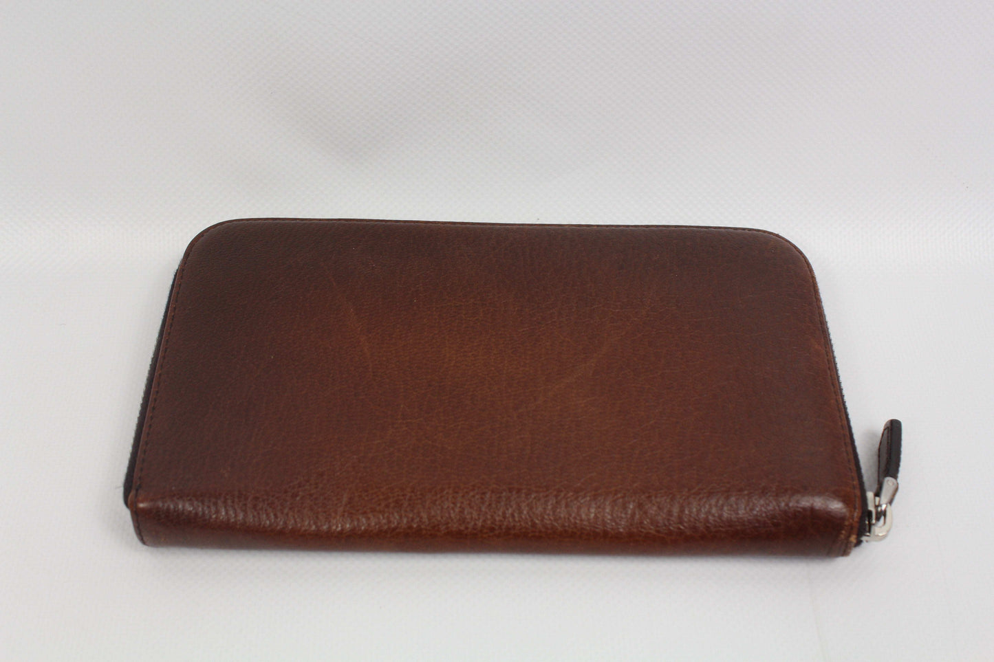 PRADA Leather Longwallet Brown in brown leather, size 20x10cm, condition 8/10.
