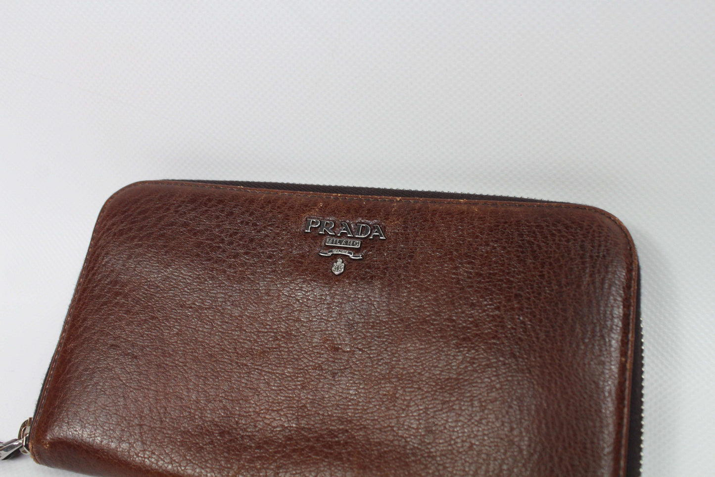 PRADA brown leather longwallet, 20x10cm, condition 8/10.