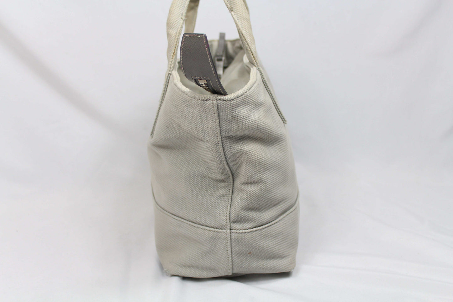 Prada "Luna Rossa" Shopper bag, size 39x24x10cm, in good condition with slight signs of use.