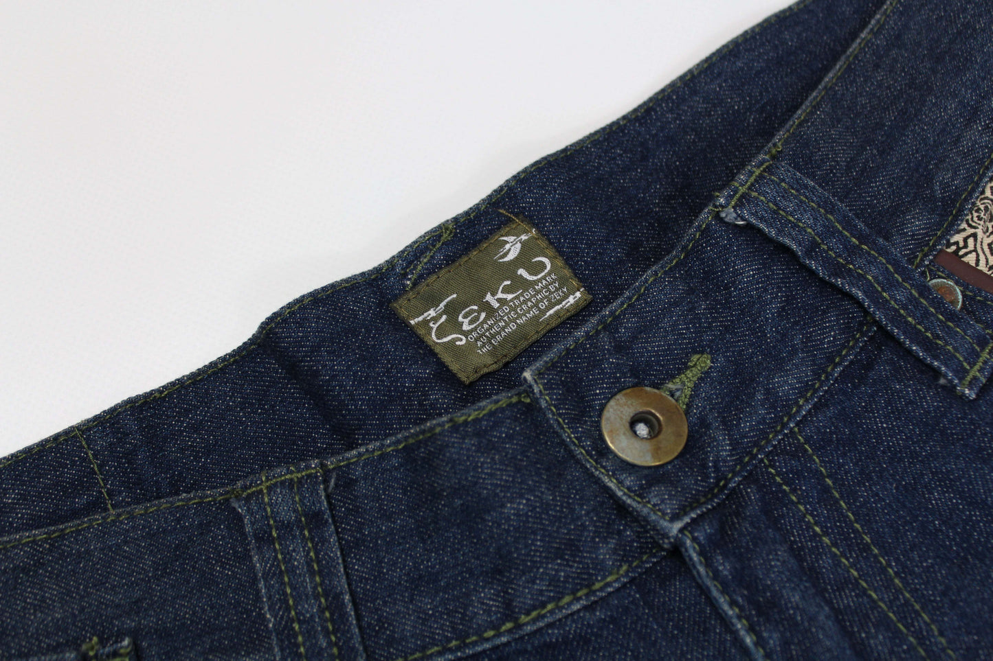 Seku Embroidery Denim jeans, blau color, slim/straight fit, size 33, cotton material.