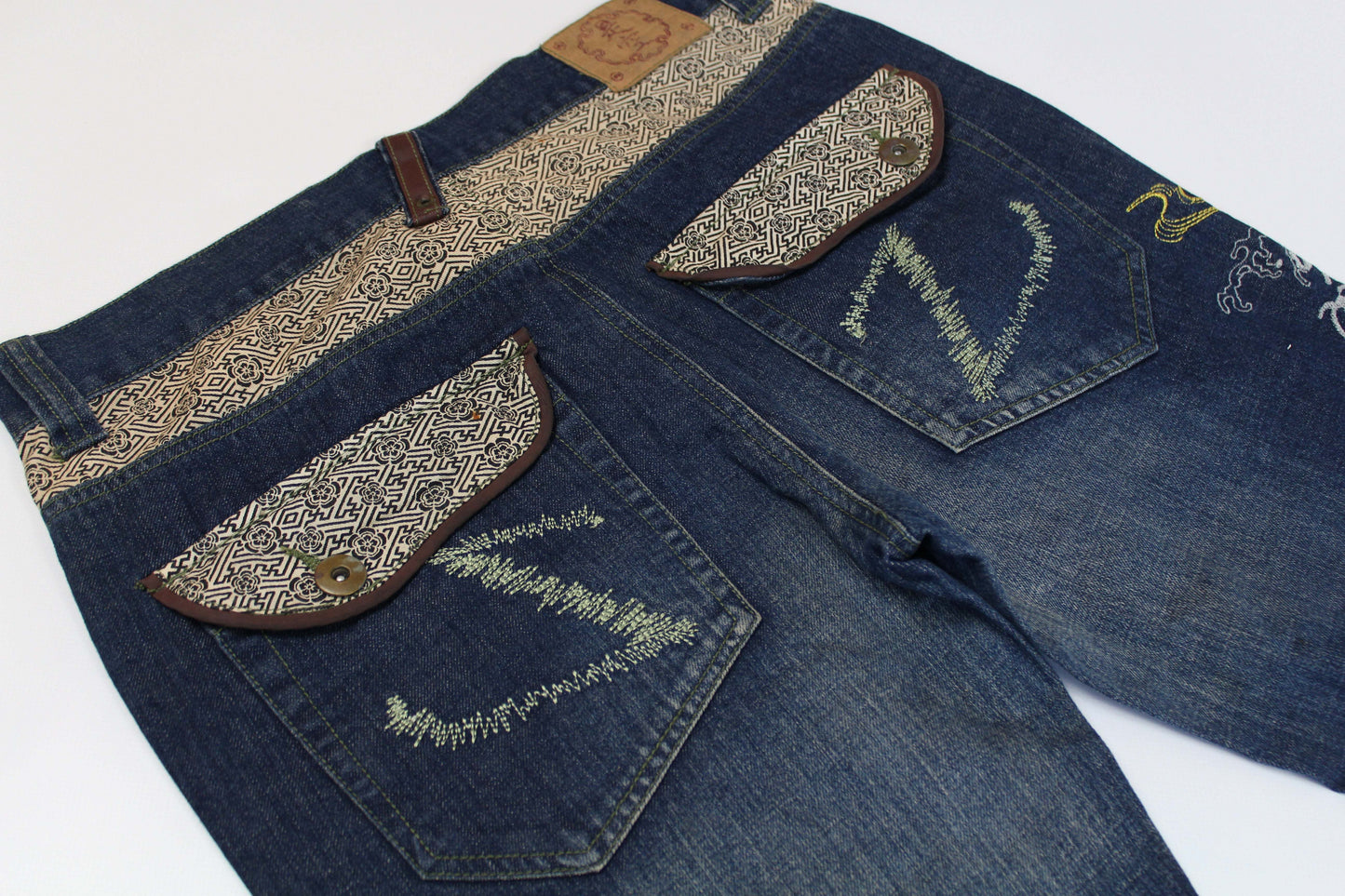 Seku Embroidery Denim jeans, blue, slim/straight fit, embroidered pockets, Baumwolle material.
