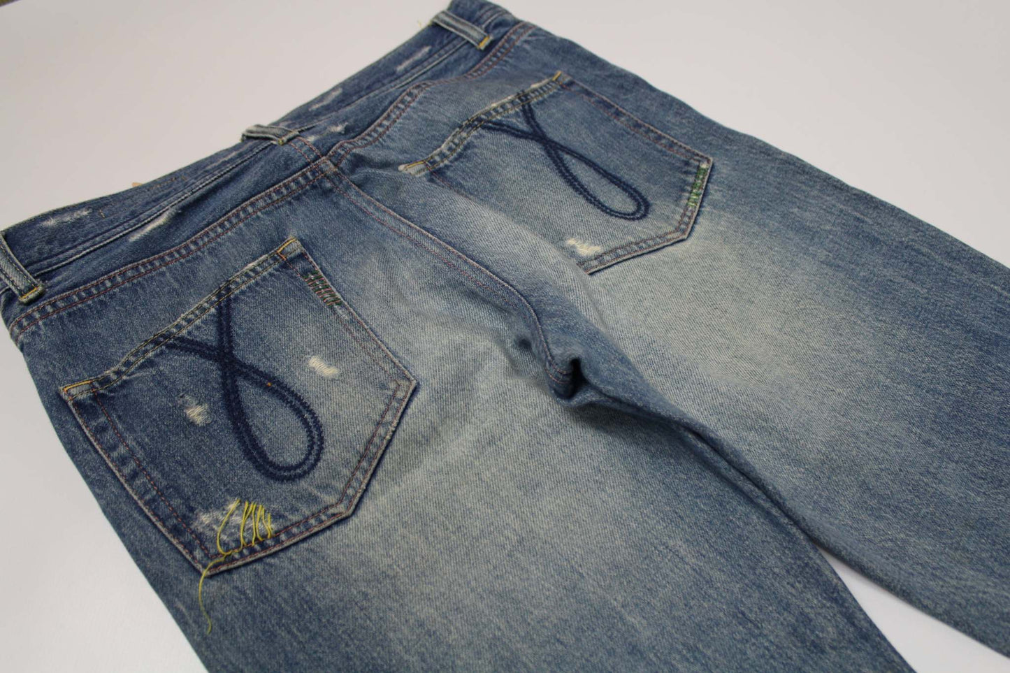 TSUMORI CHISATO Distressed Denim Jeans Coloured StitchingTSUMORI CHISATO Distressed Denim Jeans Coloured Stitching | LAYZSSHOP | TSUMORI CHISATO