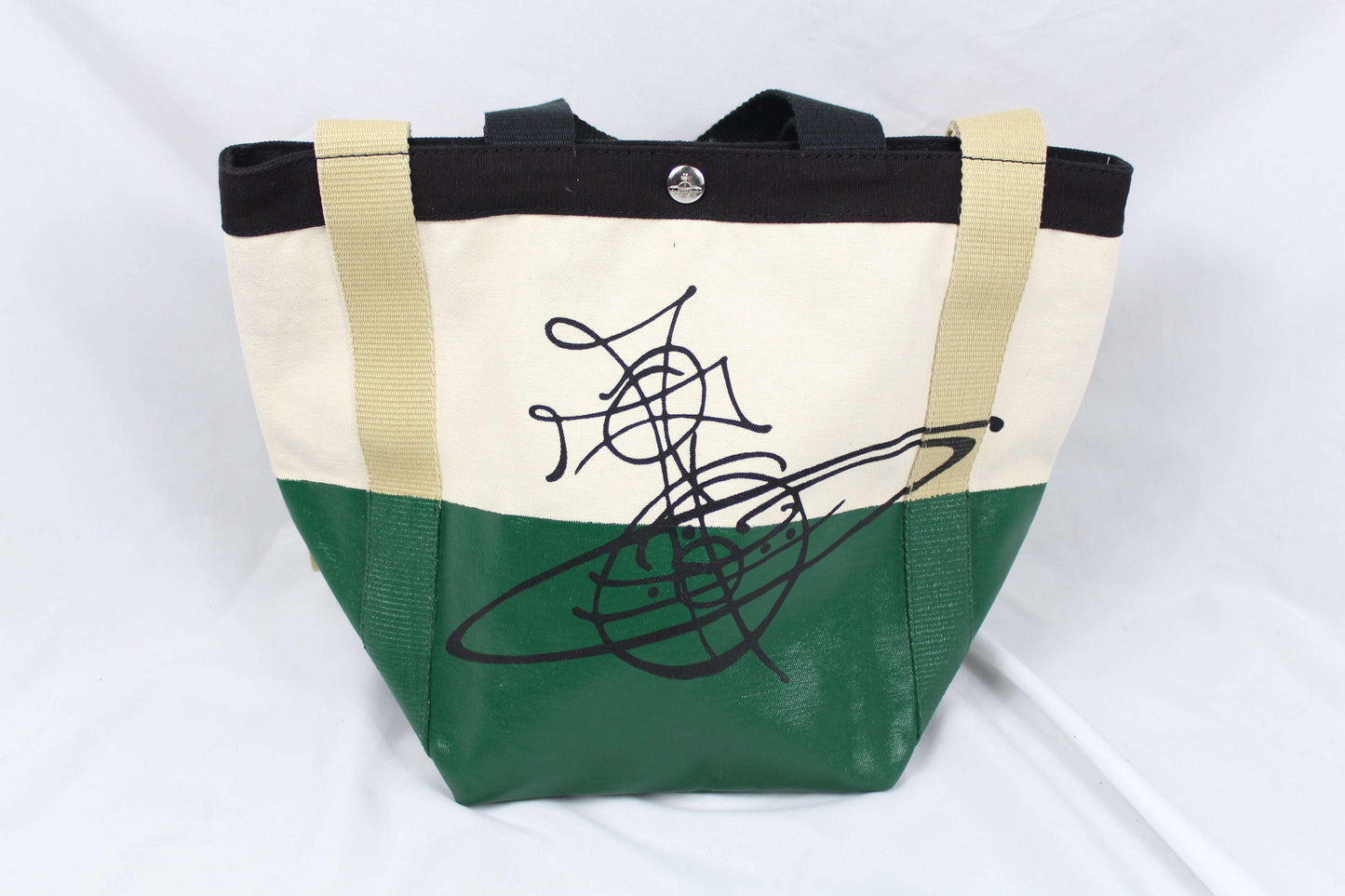 Vivienne Westwood handbag, size 40x30x20 cm, in like-new condition.