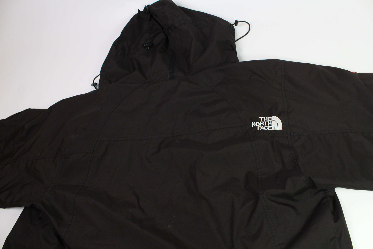 Black THE NORTH FACE Gore Tex Jacket, XL size, 7/10 condition, slightly used zippers.