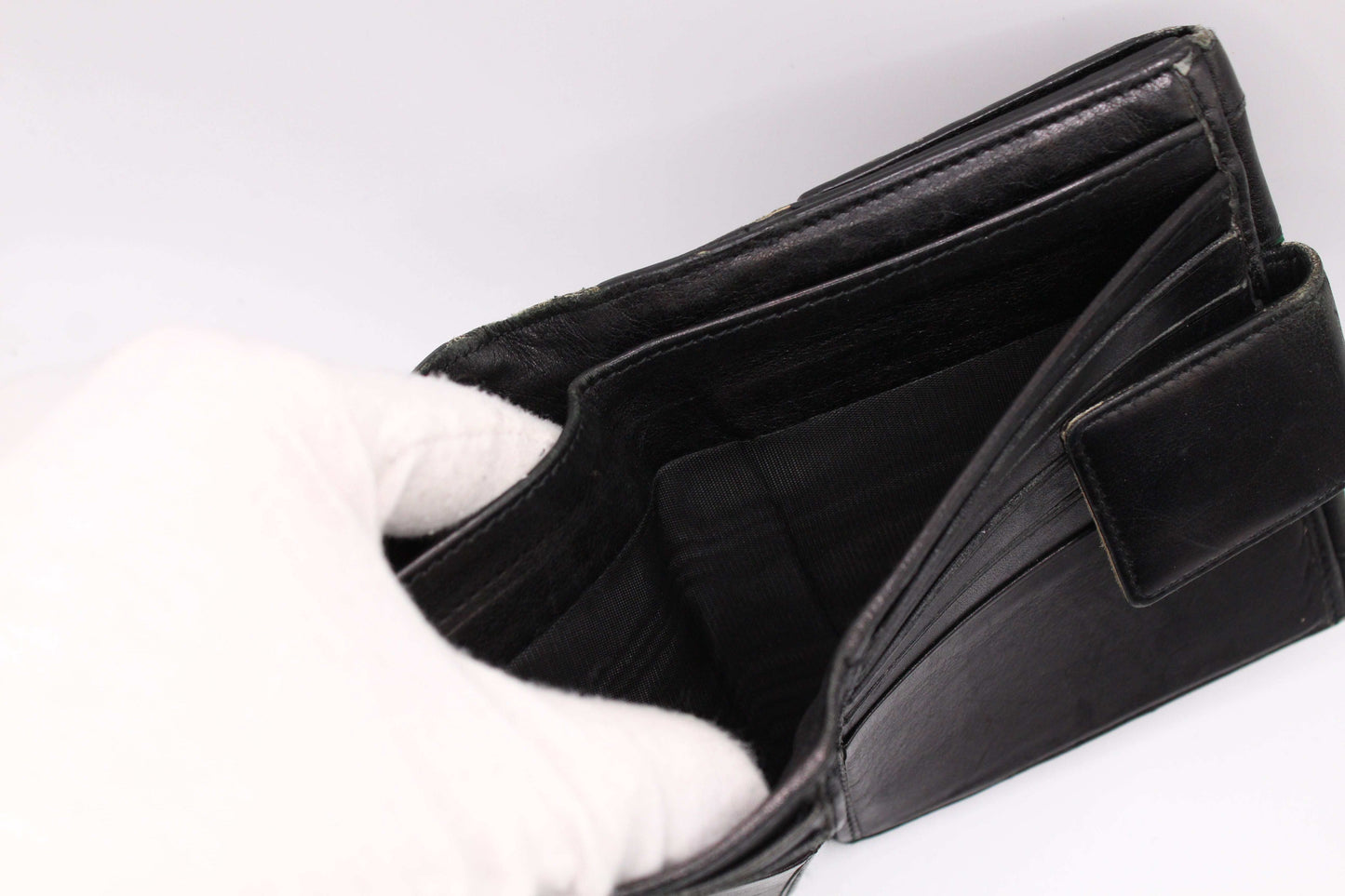 GUCCI Leather Portemonnaie Black with Green/Red Stripes, 10x10cm, 7/10 condition.