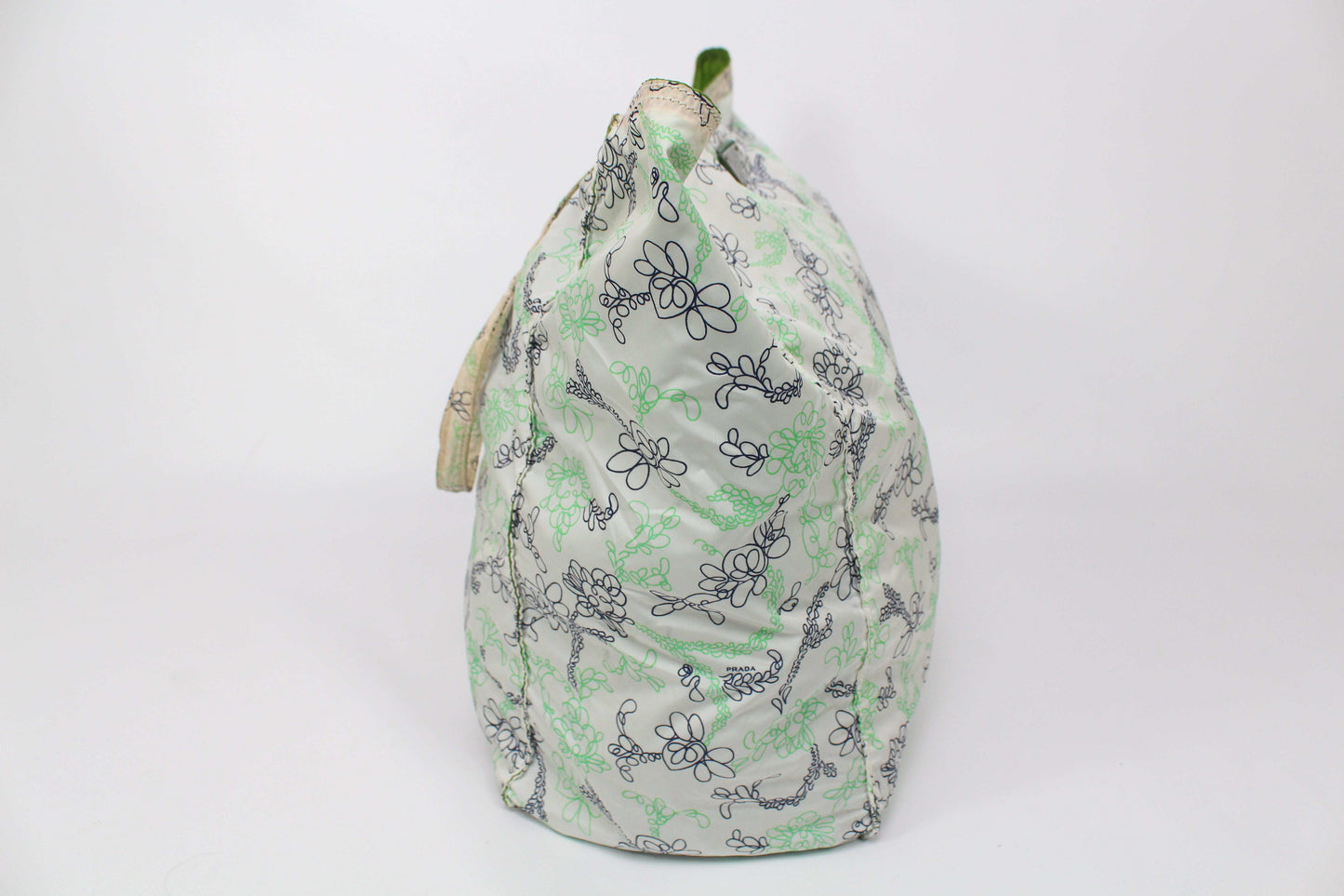 PRADA Shopper Green/White with floral design, nylon material, condition 7/10.