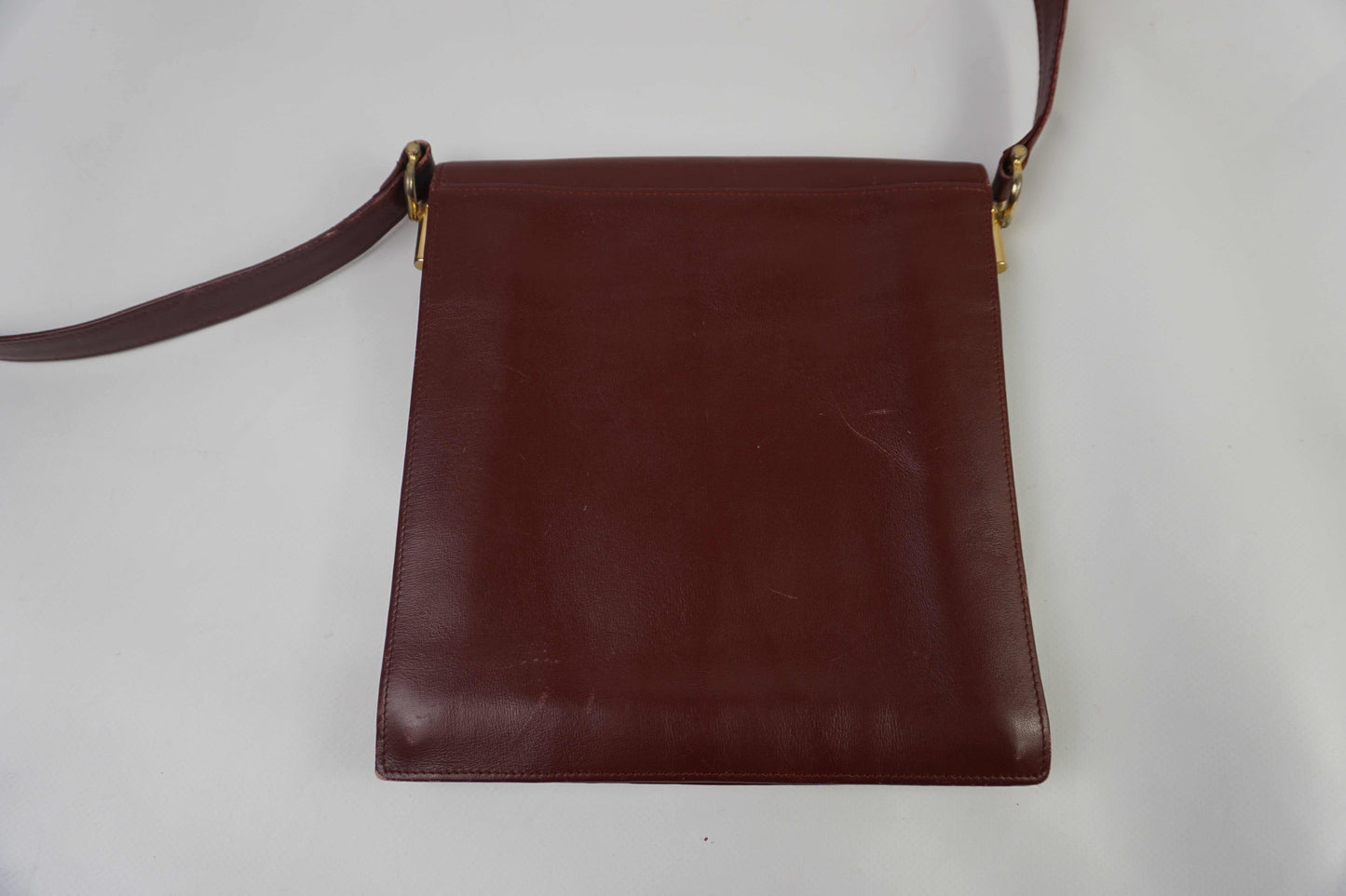 CARTIER Leather Sidebag Bordeaux | LAYZSSHOP | Cartier Vintage