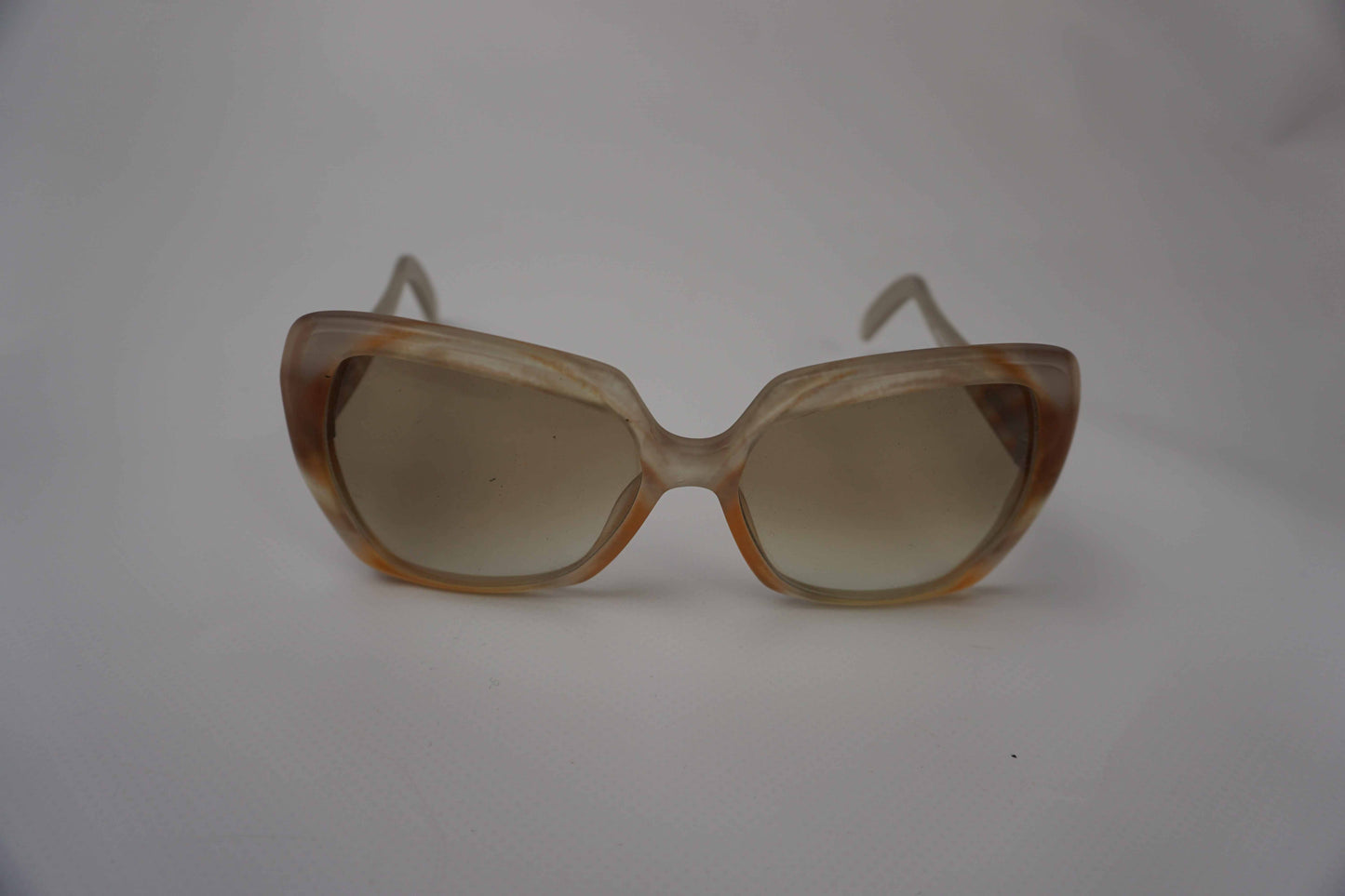 LEONARD Shades Beige | LAYZSSHOP | Leonard Vintage