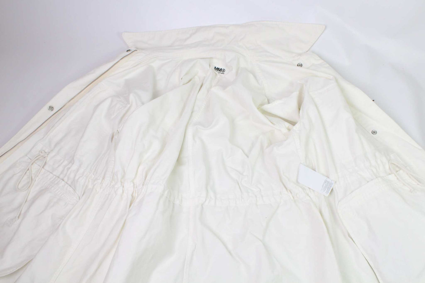 MAISON MARGIELA Jacket White, size S-M, 8/10 condition.