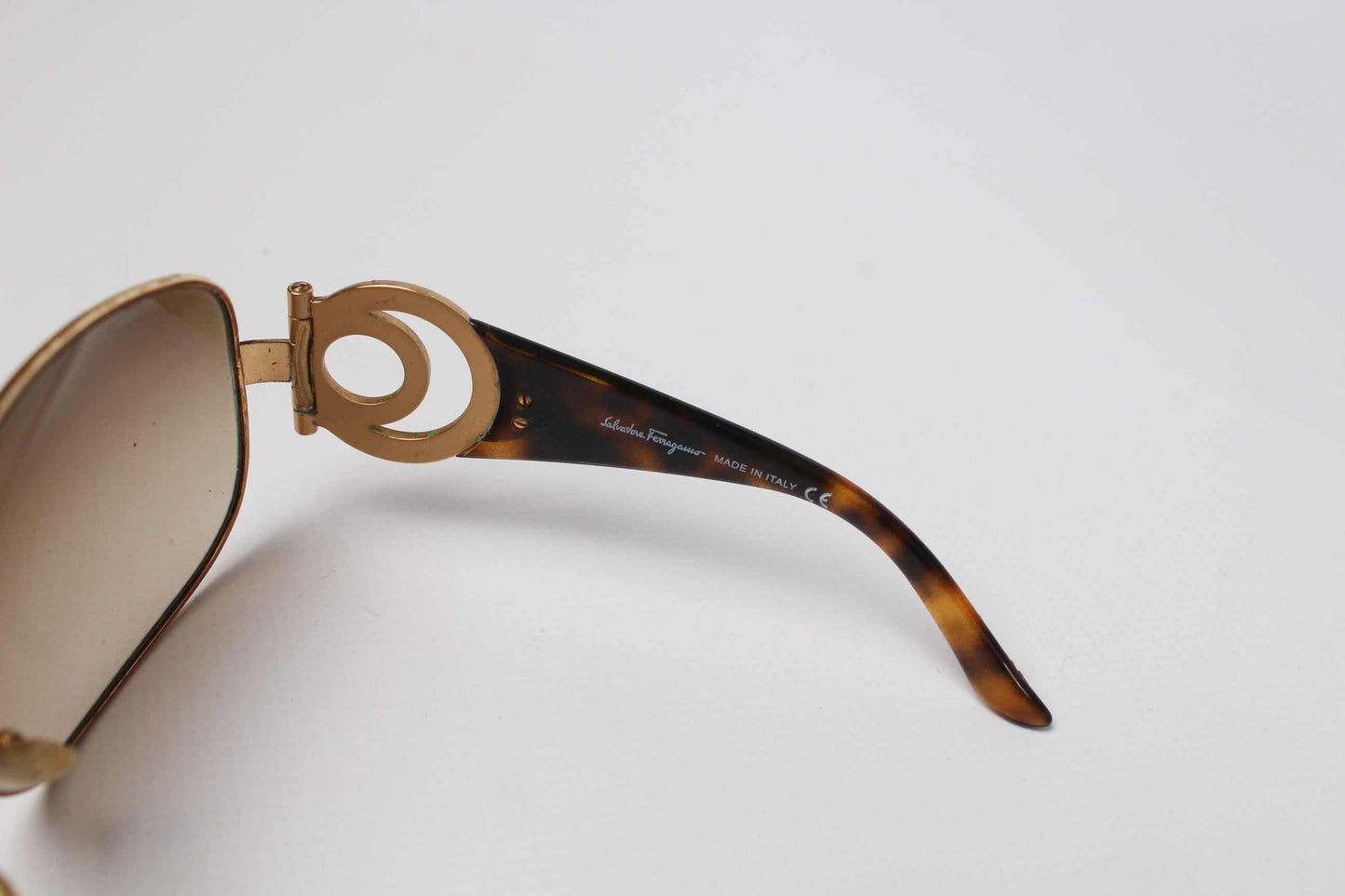 SALVATORE FERRAGAMO Shades | LAYZSSHOP | Salvatore Ferragamo Vintage