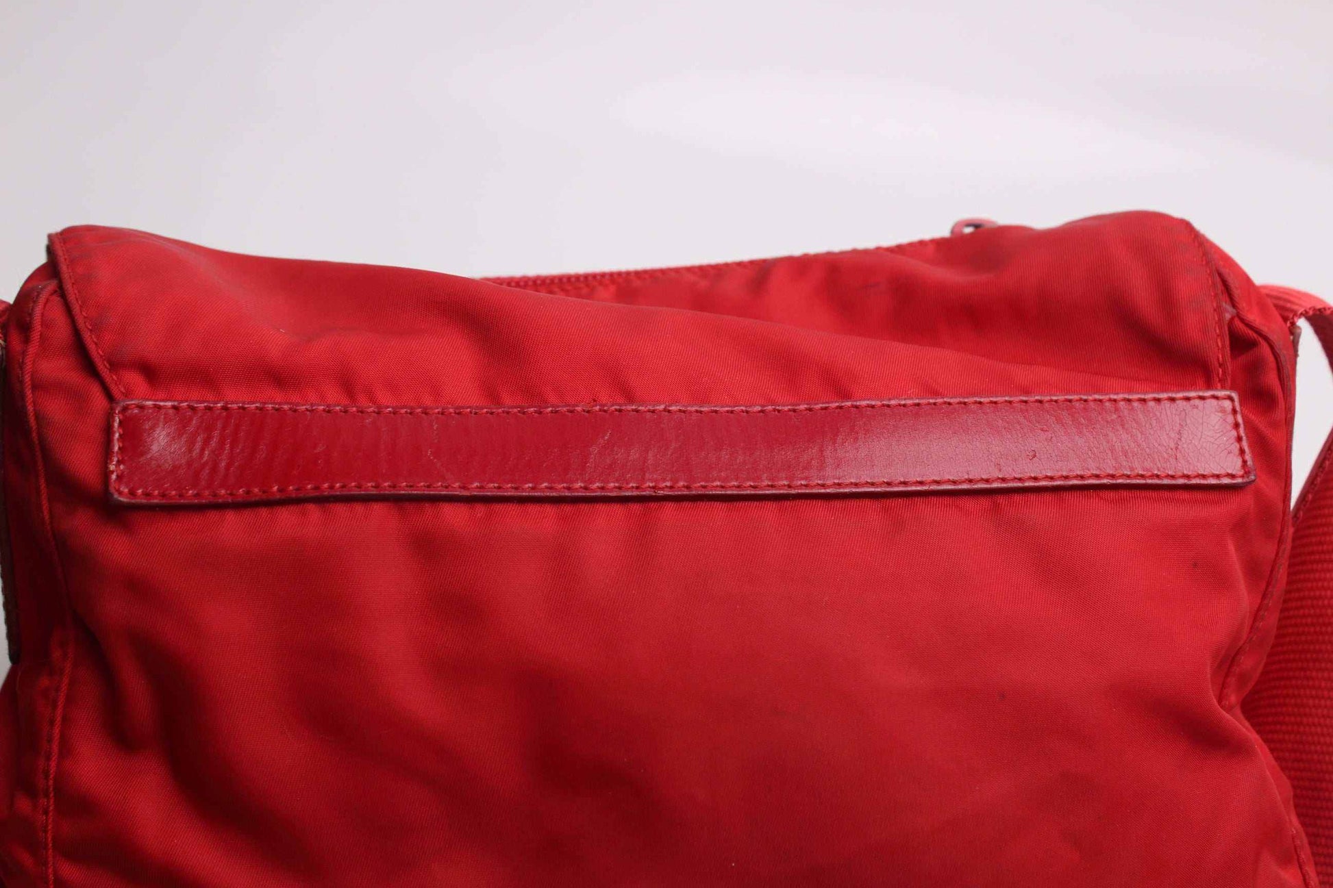 PRADA Messenger Bag Red | LAYZSSHOP | Prada Vintage