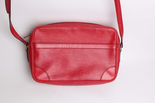 LOUIS VUITTON Epi Shoulder Bag Red | LAYZSSHOP | Louis Vuitton Vintage