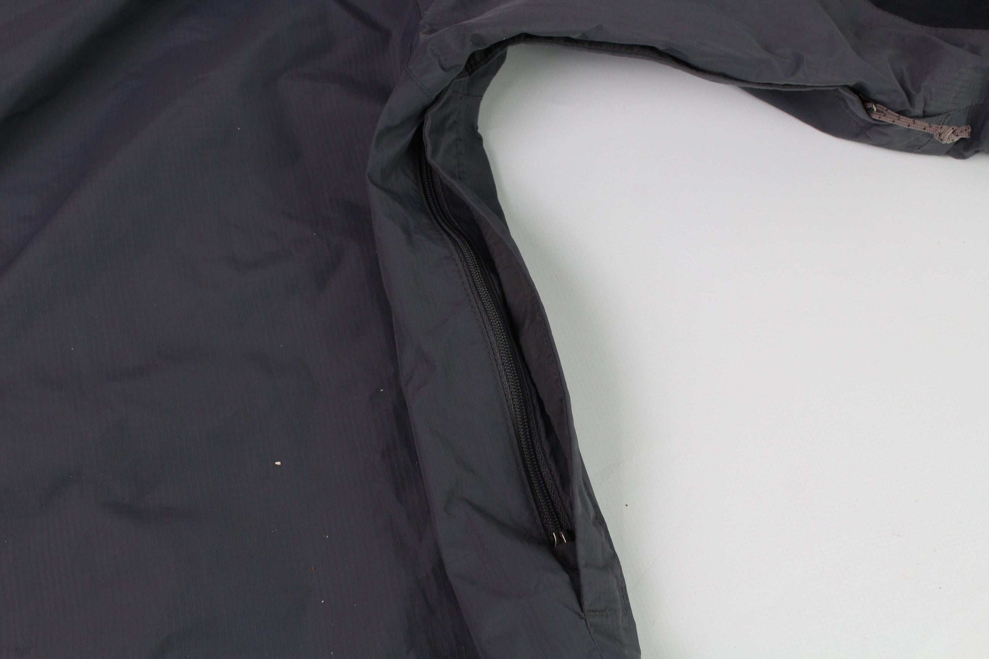 TNF Nylon Jacket Black/Grey Hyvent | LAYZSSHOP | The North Face Vintage