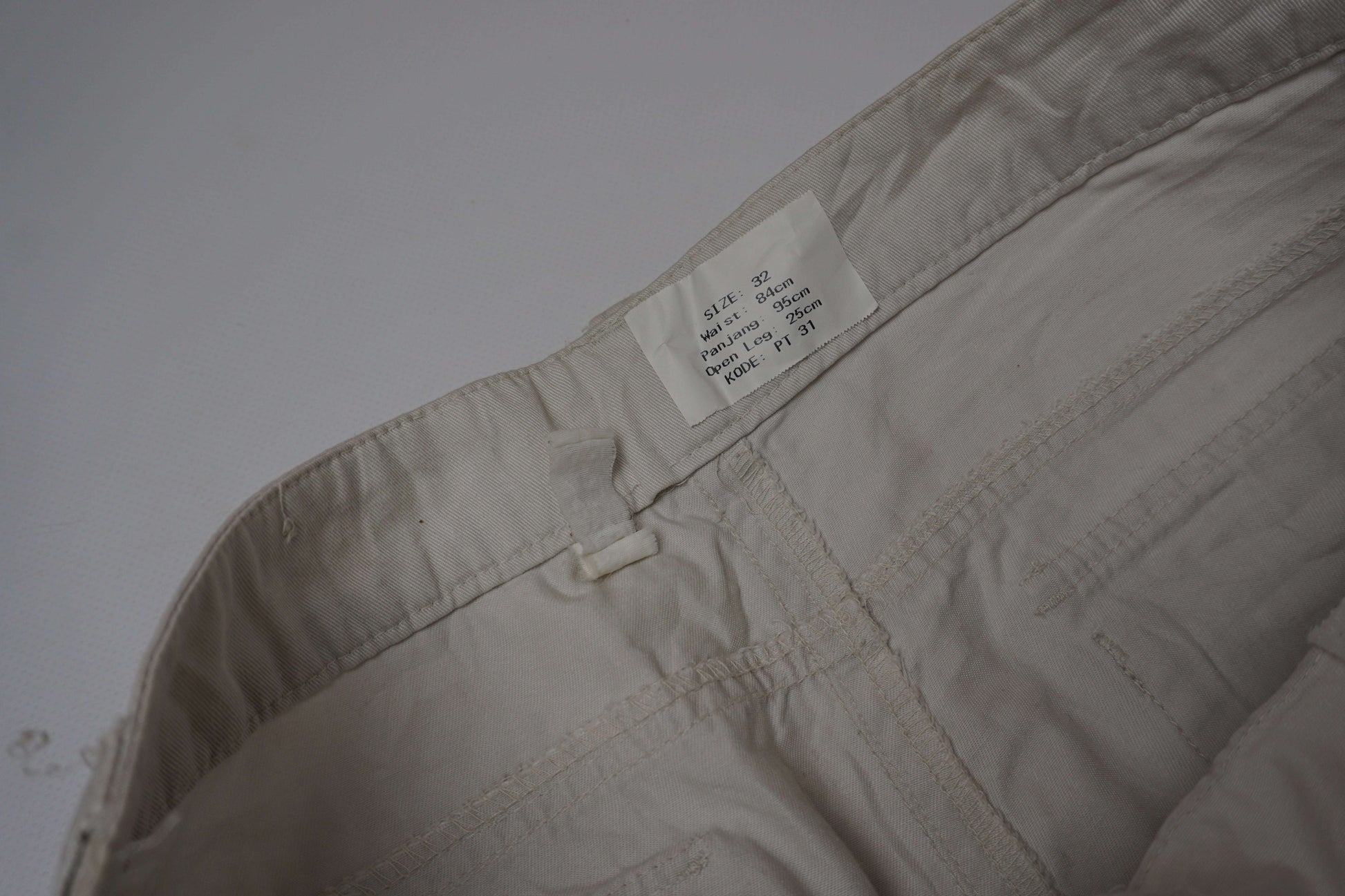 White Vintage Cargo Pants | LAYZSSHOP | Vintage Vintage