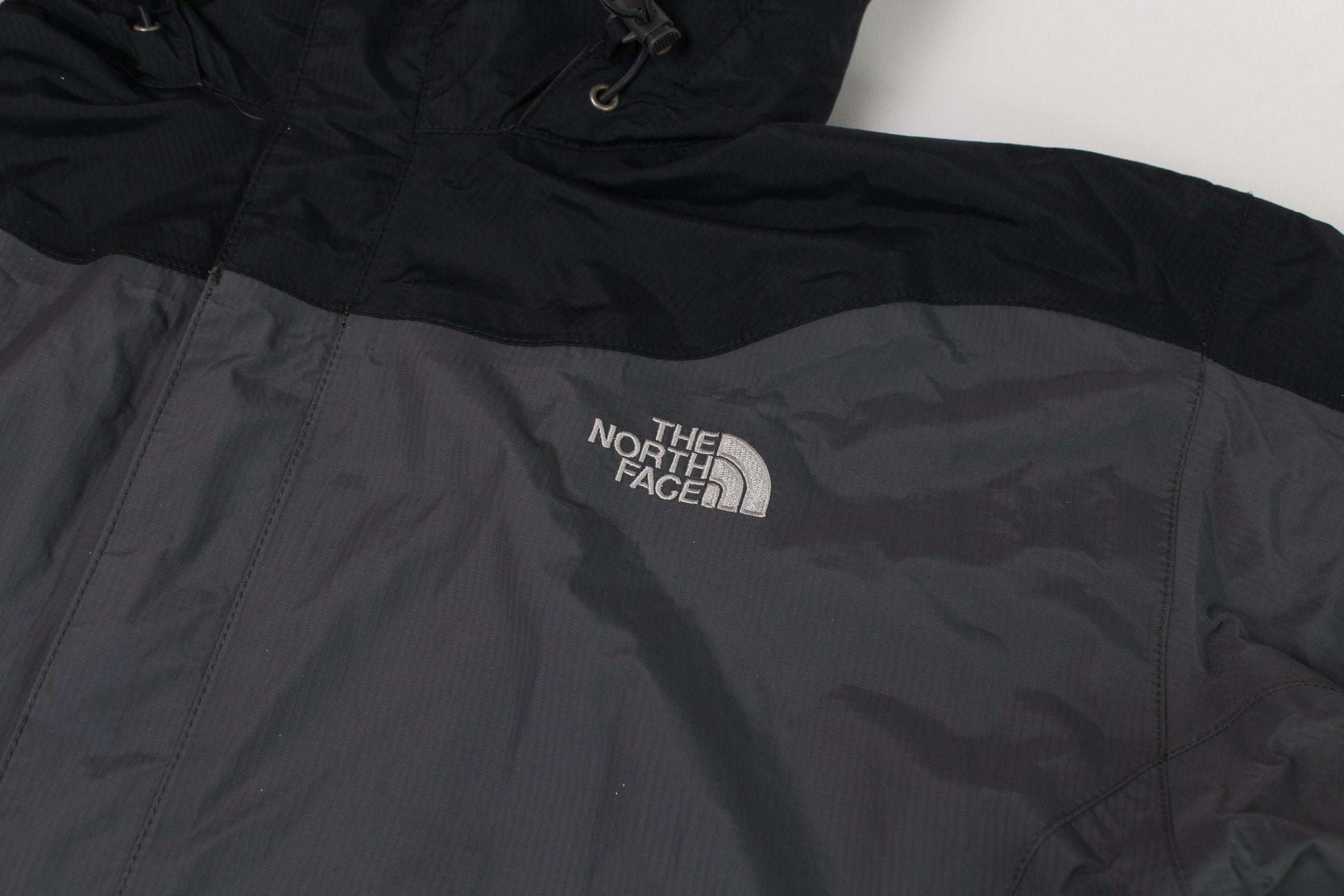 TNF Nylon Jacket Black/Grey Hyvent | LAYZSSHOP | The North Face Vintage