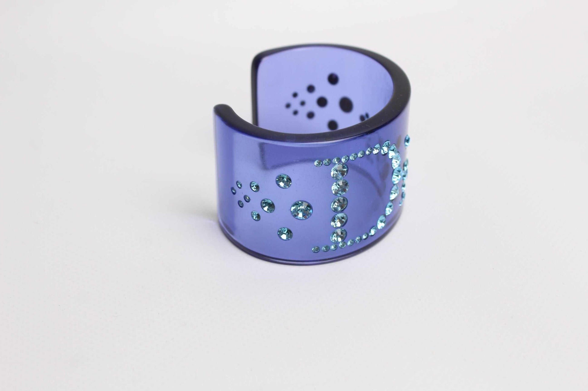 CHRISTIAN DIOR Resin Stud Logo Cuff Bracelet Blue | LAYZSSHOP | Dior Vintage