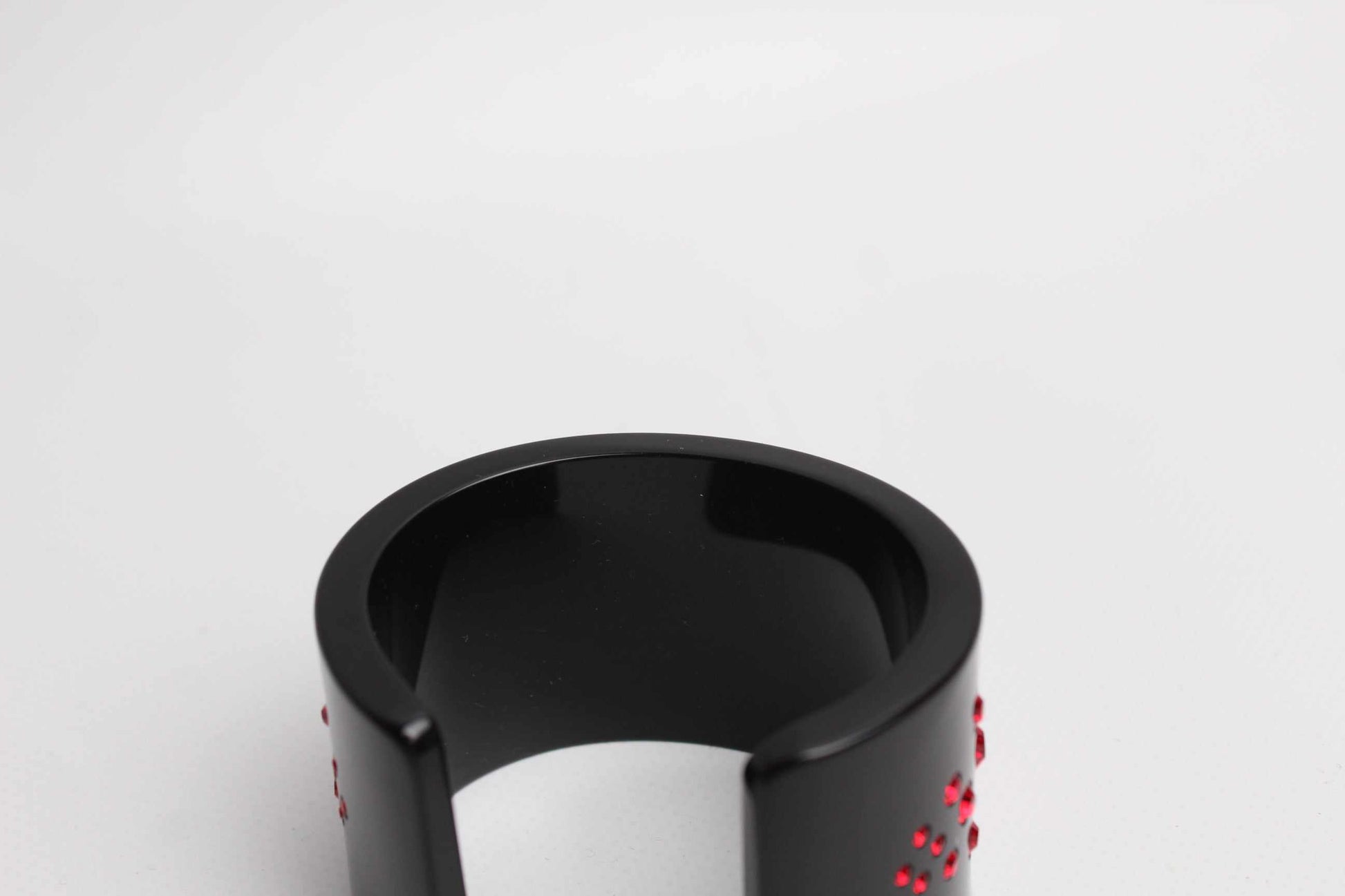 CHRISTIAN DIOR Resin Stud Logo Cuff Bracelet Black/Red | LAYZSSHOP | Dior Vintage