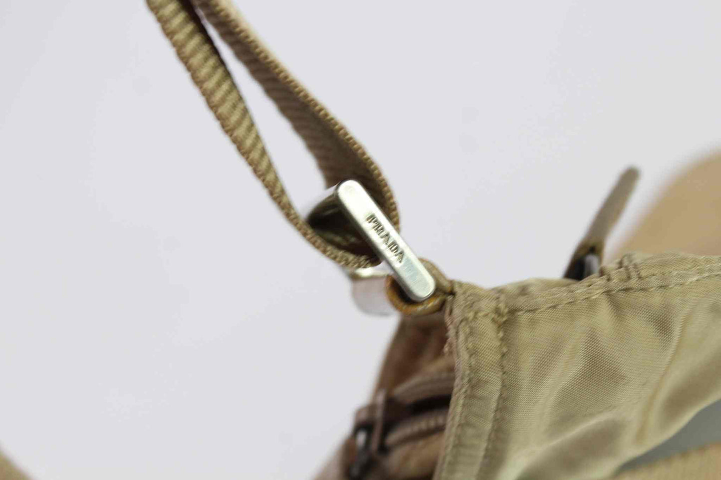 PRADA Slingbag Beige Small