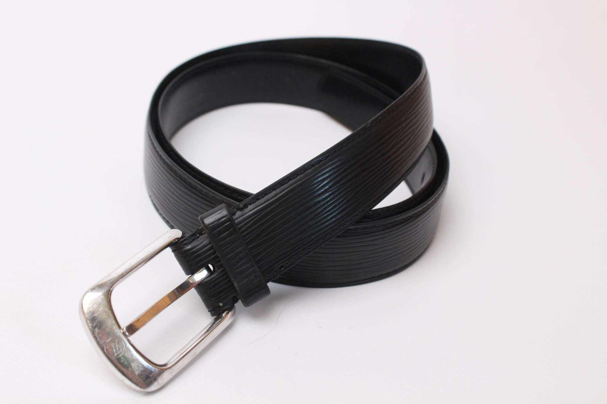 LOUIS VUITTON Epi Leather Belt Black | LAYZSSHOP | Louis Vuitton Vintage