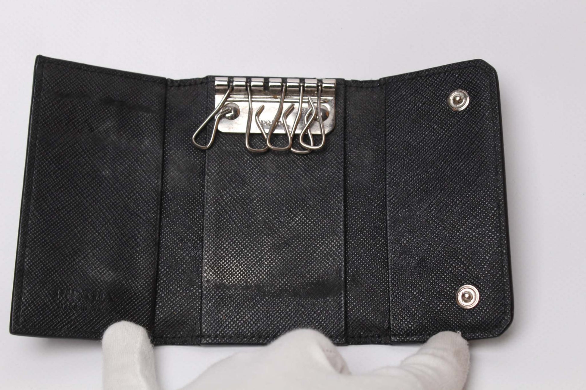 Prada Keyholder Black | LAYZSSHOP | Prada Vintage